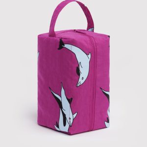 Dopp Kit: Dolphins - Image 1