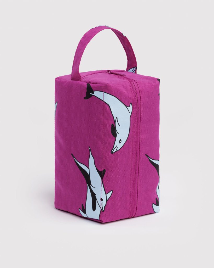 Dopp Kit: Dolphins