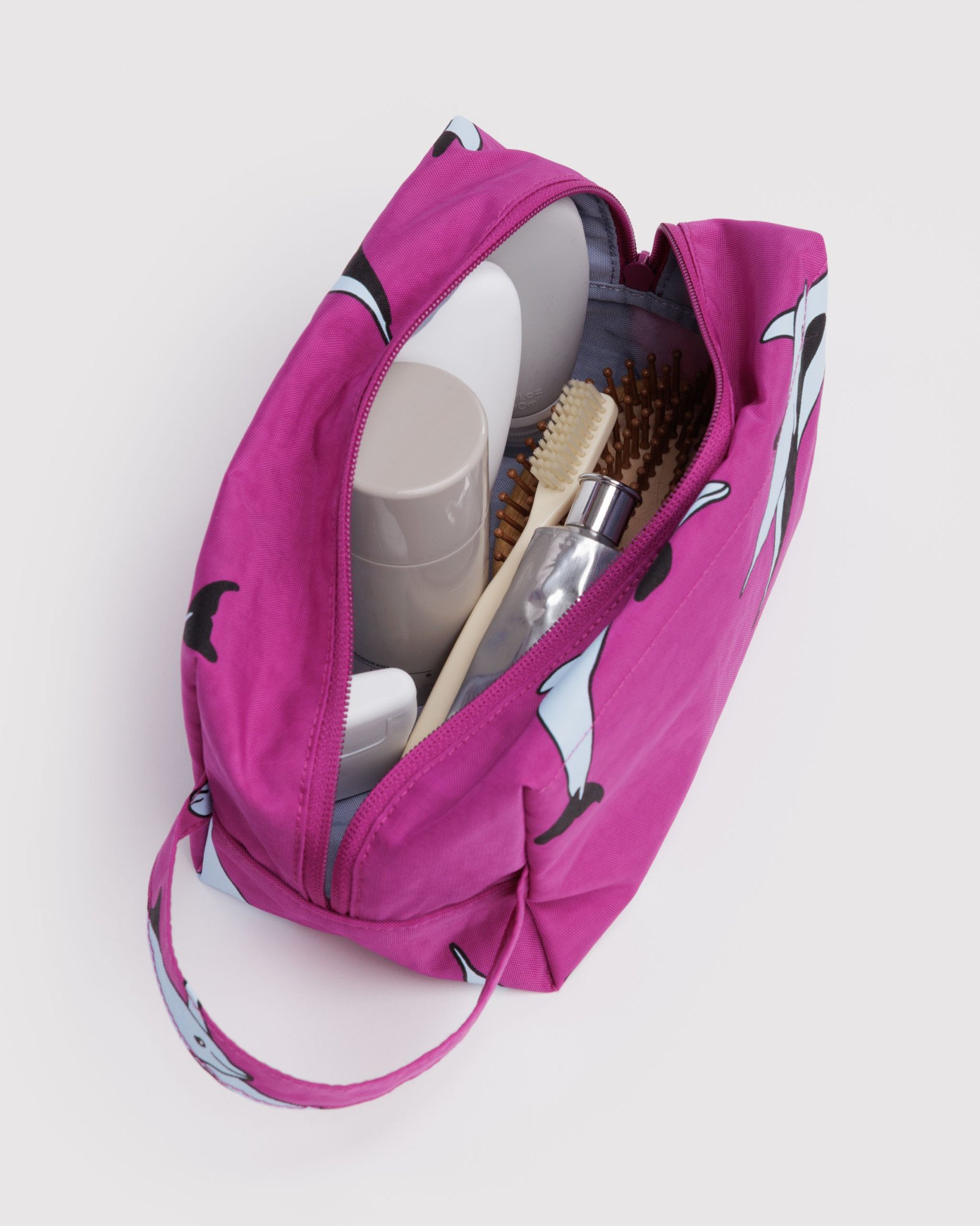 Dopp Kit: Dolphins - Image 2
