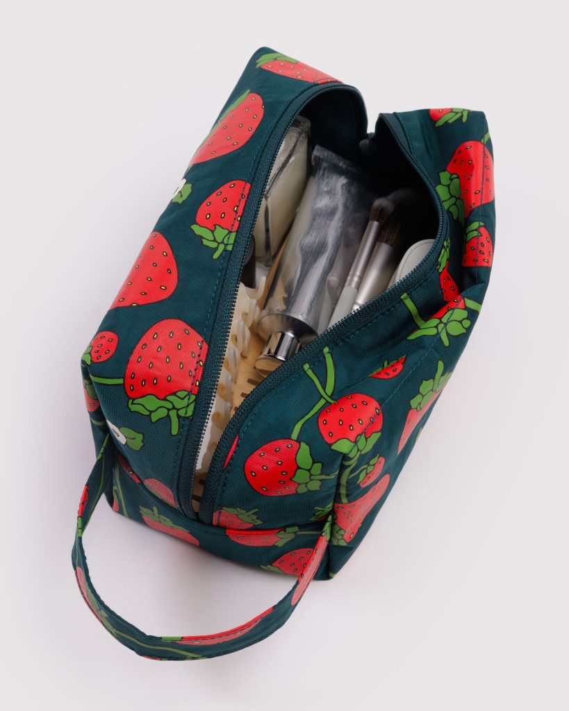 Dopp Kit: Strawberry Blossom