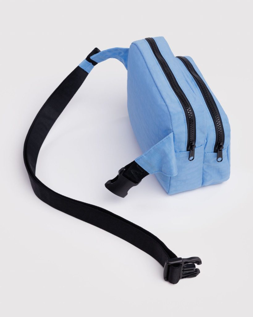Fanny Pack in Piscine