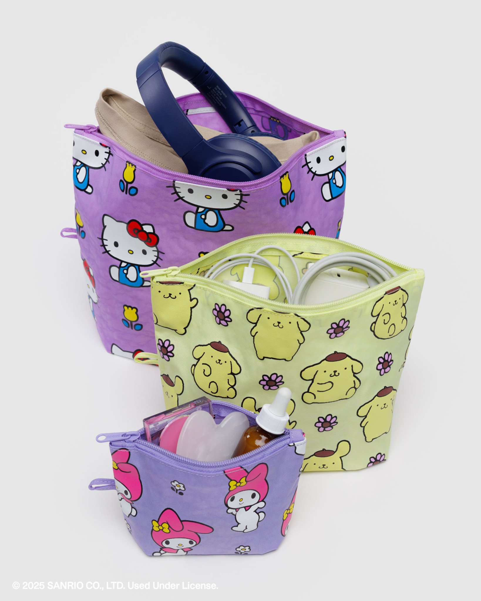 Go Pouch Set: Hello Kitty and Friends Florals - Image 3