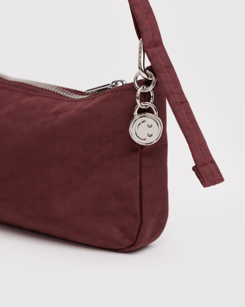 Nylon Pouchette in Mahogany