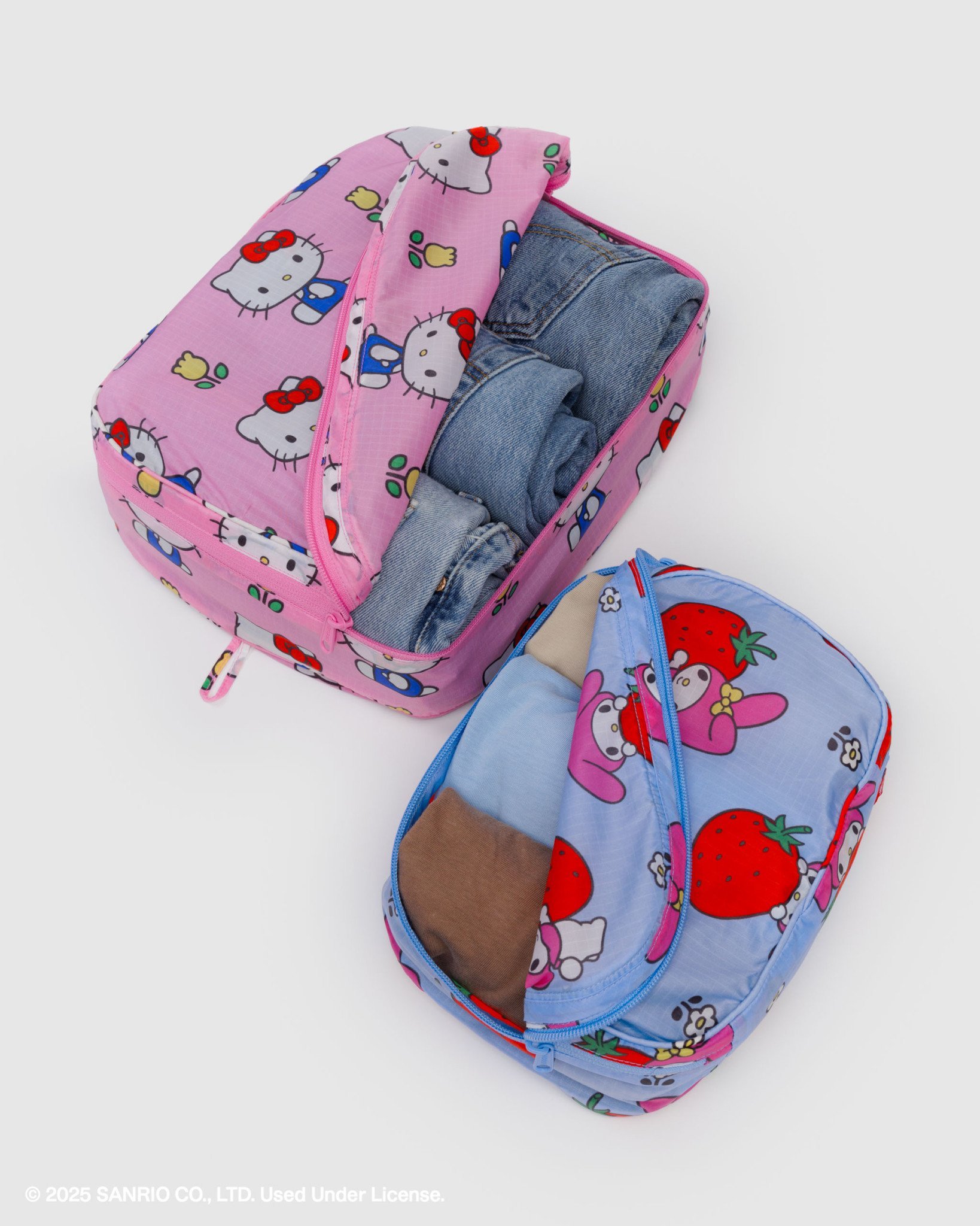 Packing Cube Set: Hello Kitty and Friends Floral - Image 4