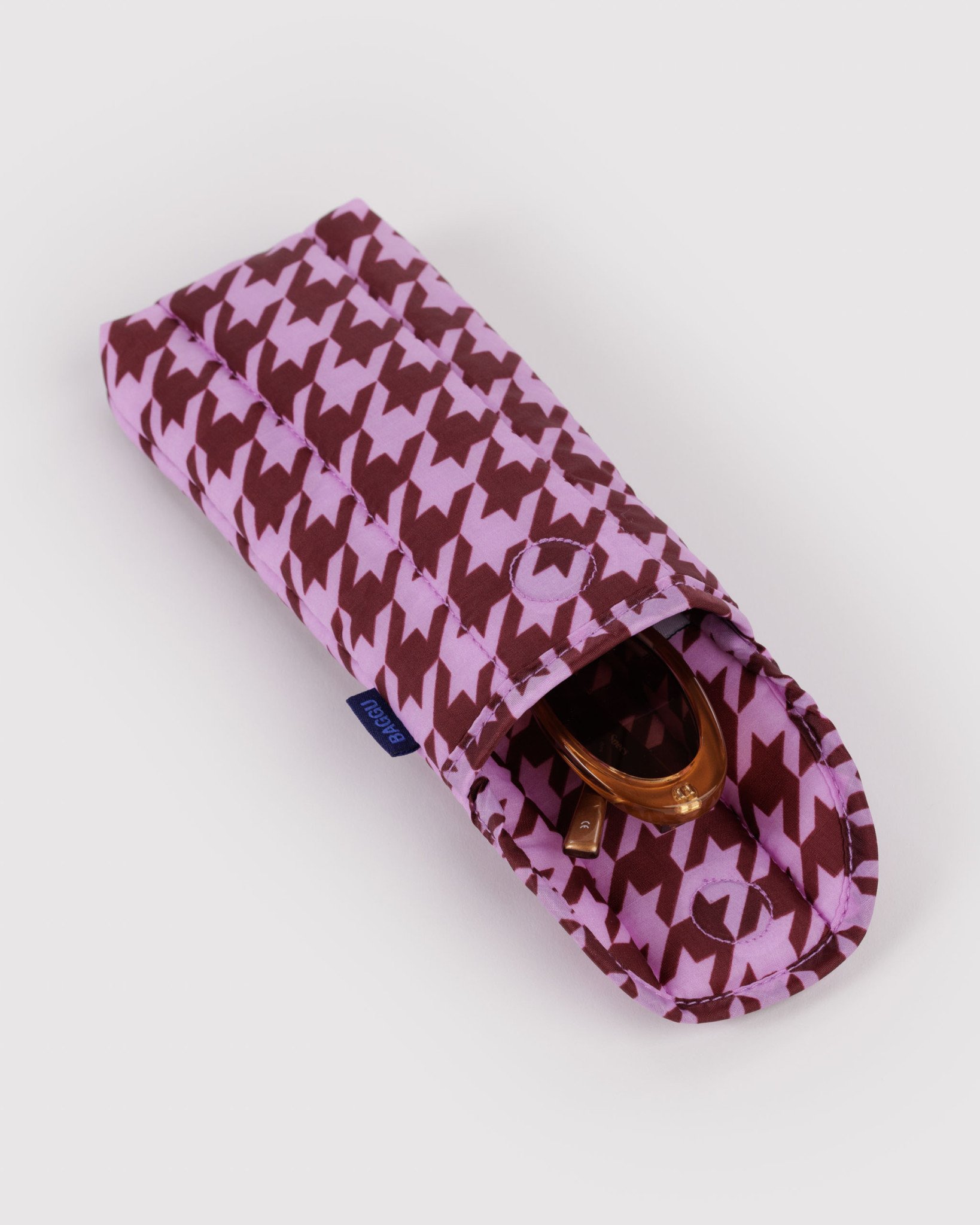 Puffy Glasses Sleeve Pink Houndstooth - Image 2