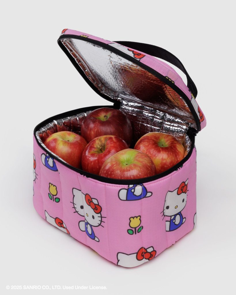 Puffy Lunch Bag in Hello Kitty Pink