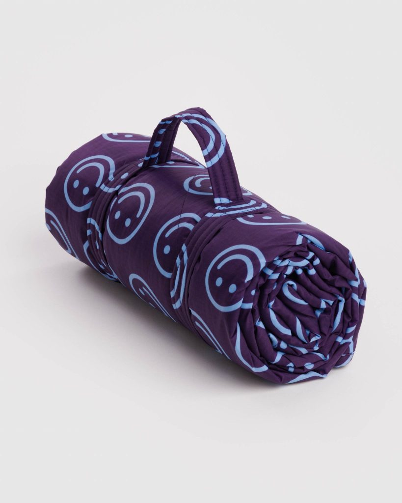 Puffy Picnic Blanket : Indigo Happy