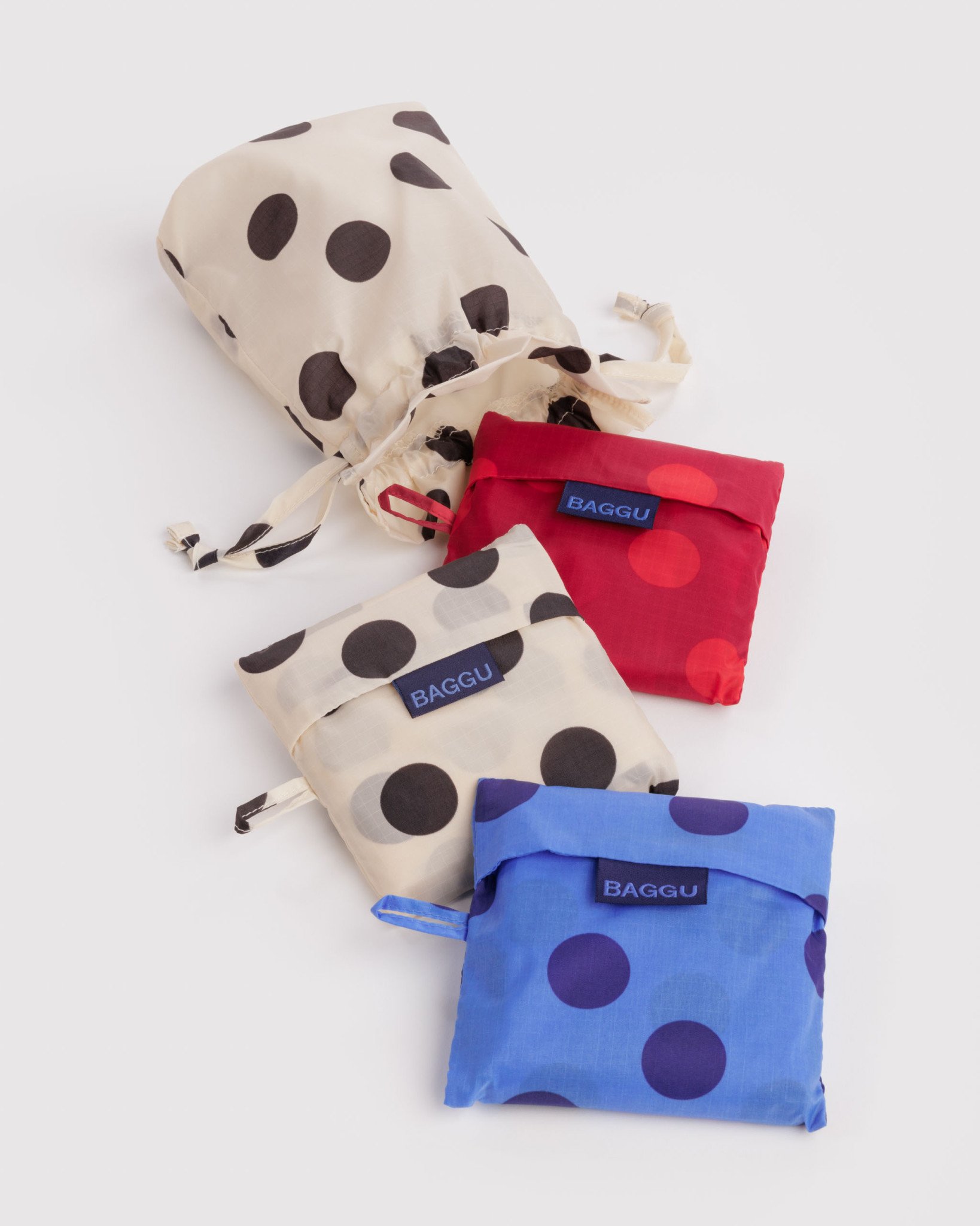 Standard Baggu: Blue Polka Dot - Image 1
